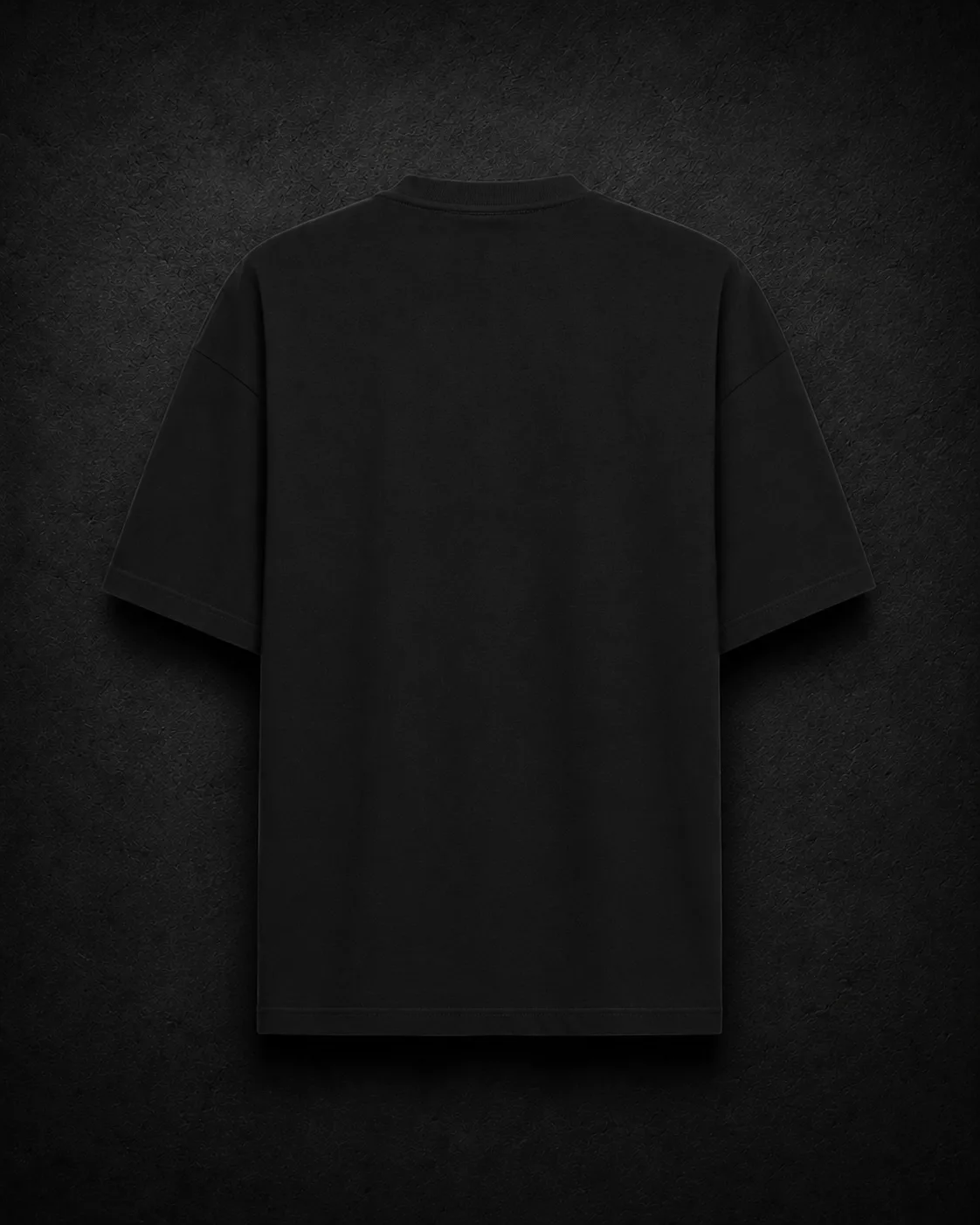 Smile Tshirt باللون الأسود — منظر خلفي